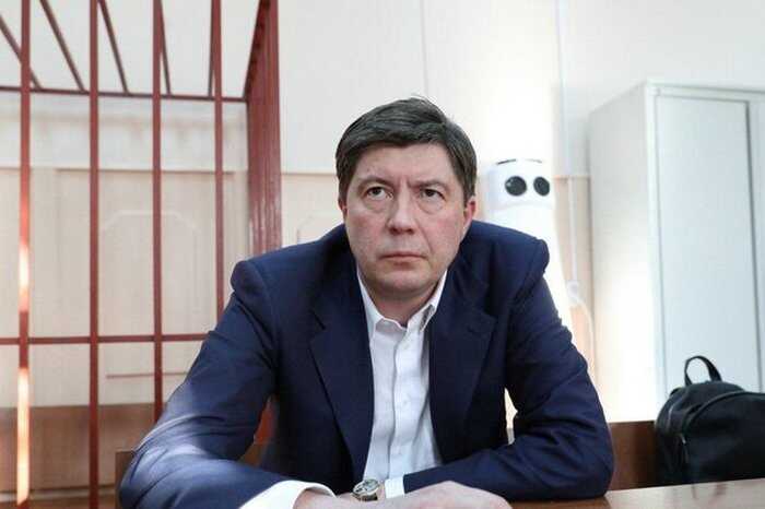 Алексей Хотин арестован за особо крупное мошенничество после осуждения на 9 лет за растрату